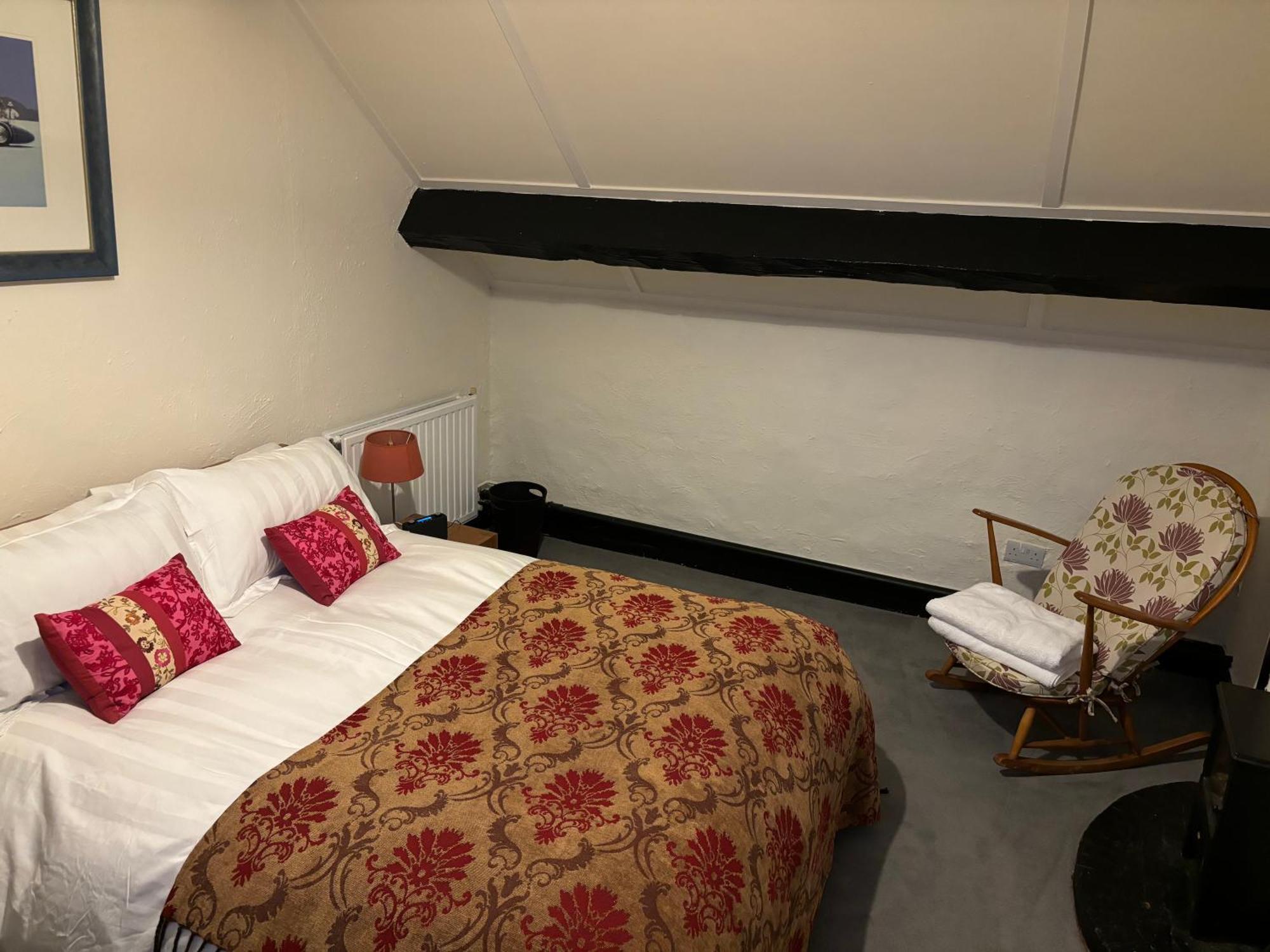 Mellor Hall Loft - Unique In Historic Apartamento Stockport